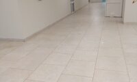 Уборка школ и дошкольных учреждений в Краснодаре - 5 коридор школы после уборки