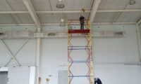 Уборка школ и дошкольных учреждений в Краснодаре - 21 Уборка потолочных конструкций
