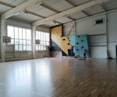 Уборка спортзалов и фитнес-центров в Краснодаре - 35 Уборка спортивного зала